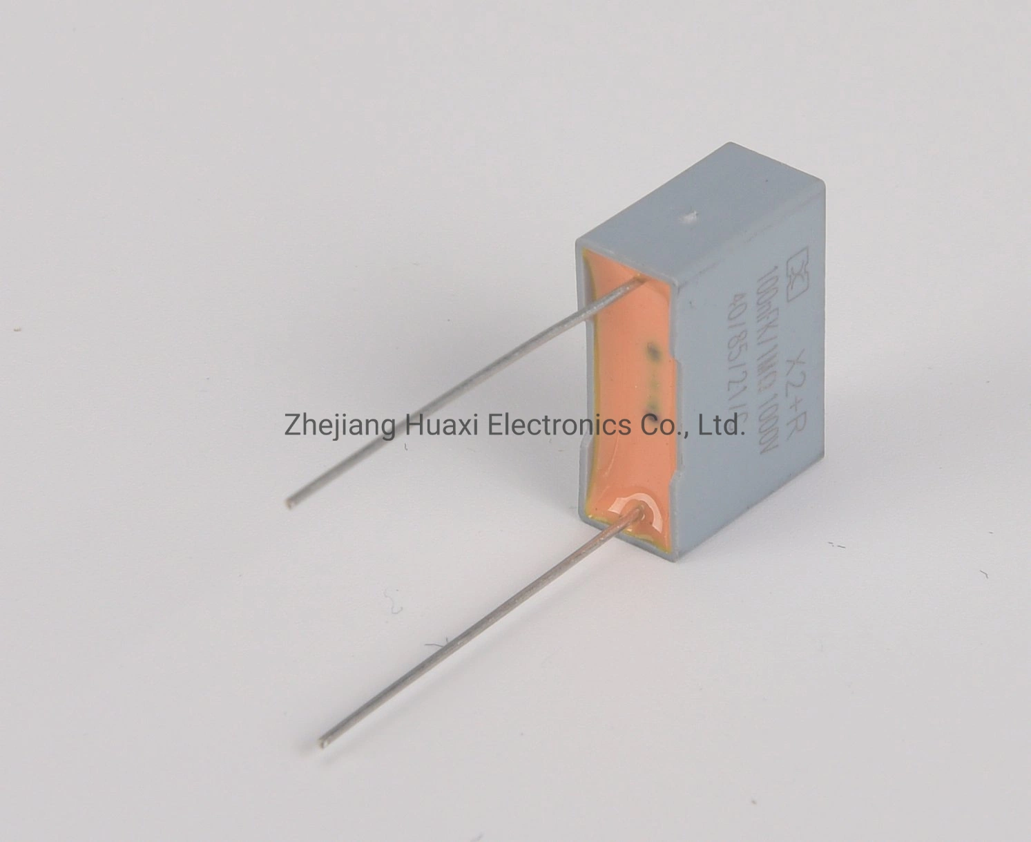 High quality/High cost performance  Metallized Polyester Film Capacitor X2 104/1000V P15 8um