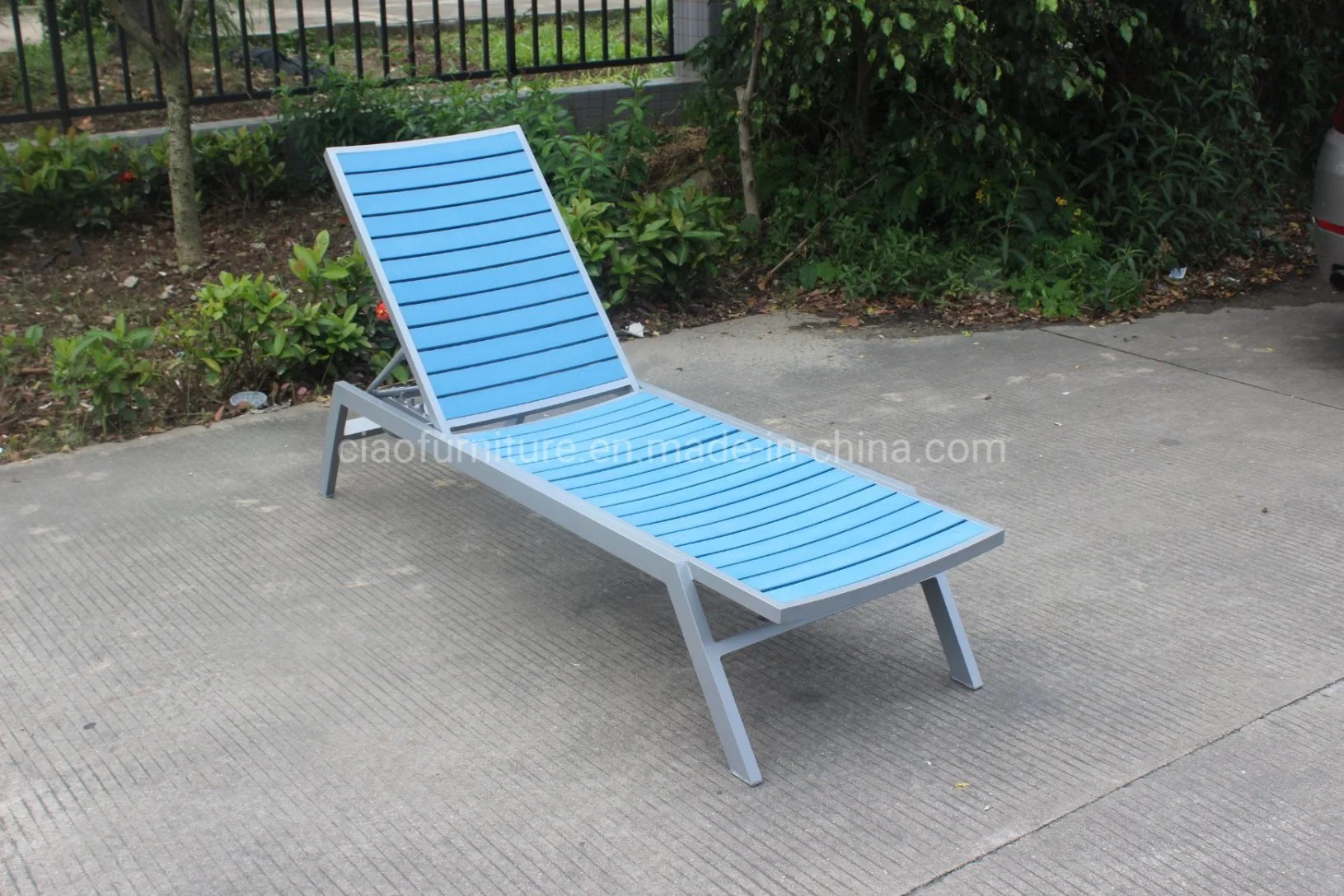 Leisure PS Wood Sun Lounger Outdoor Furniture with Side Table