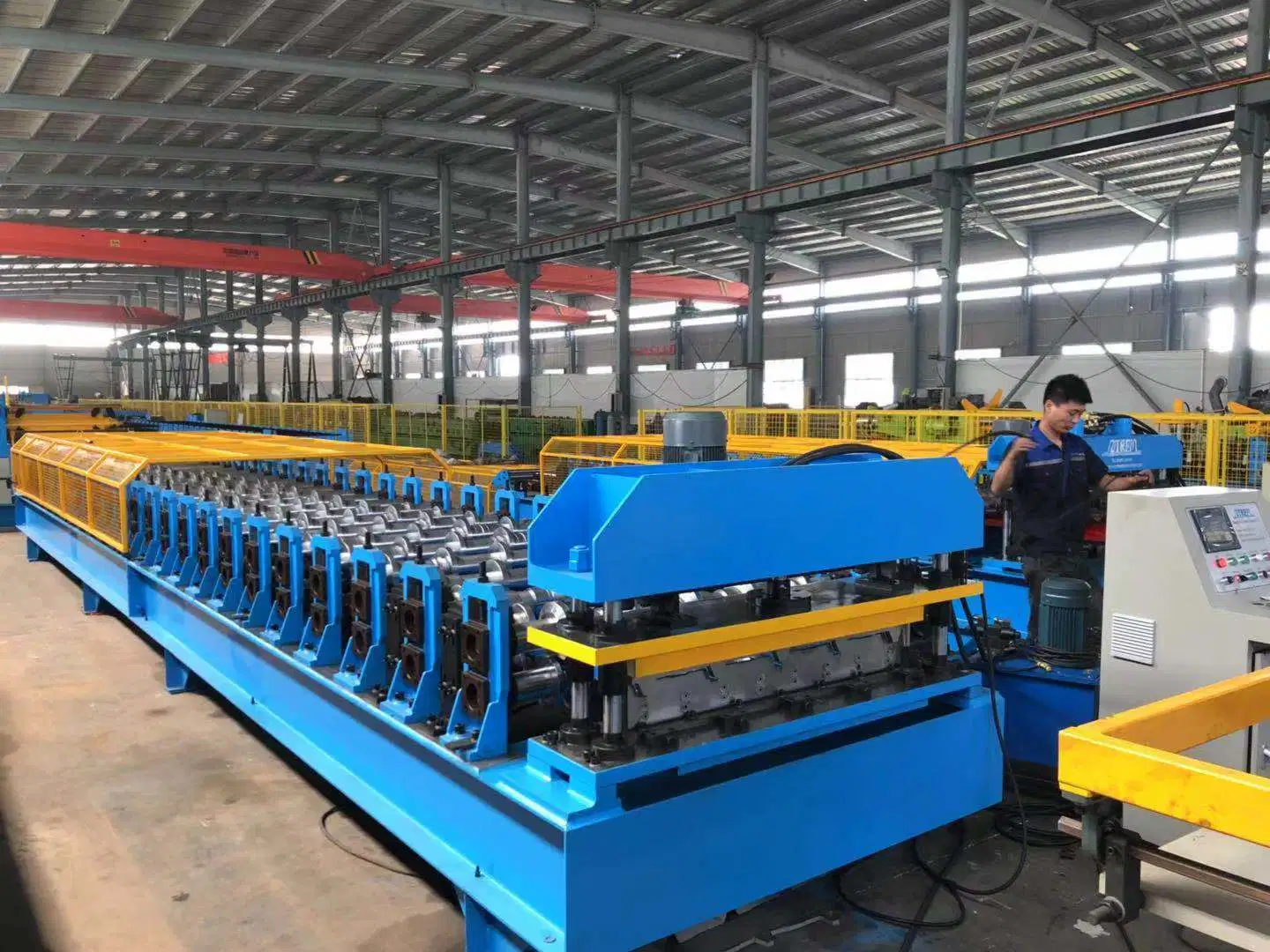 Cut System Roof Tile Machine Bearing Plate Roll Forming Machine Metal Roofing Tile Making Machine