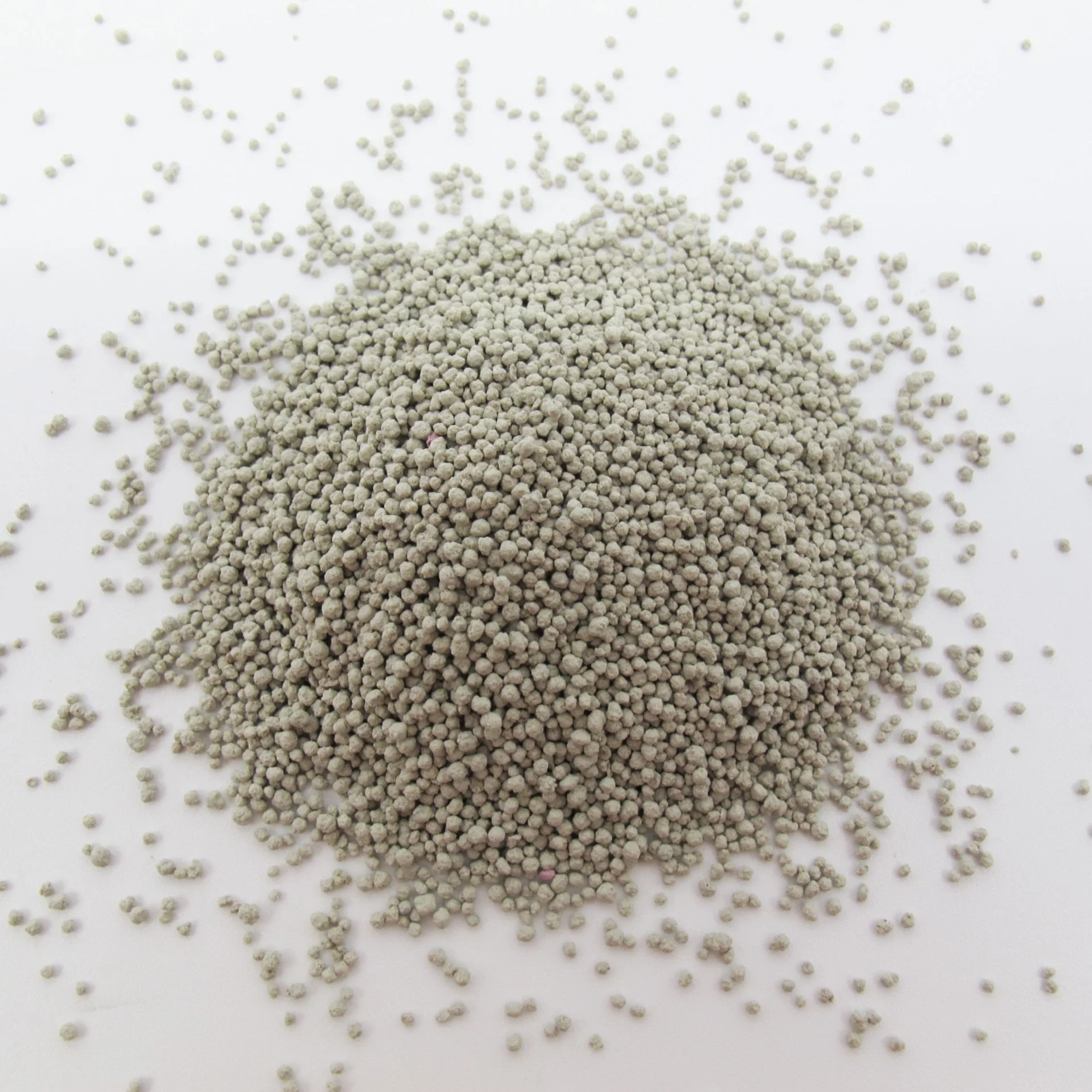 Natural Wholesale/Supplier 1-2mm Easy Cleaning Spherical Miller Bentonite Cat Litter Pet Supply