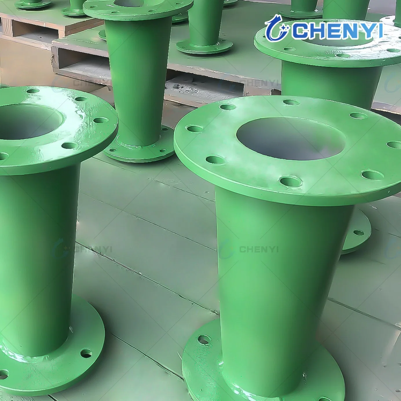 China Manufacturer Sisic Rbsic Silicon Carbide Ceramic Lined Pipe Elbow for Pneumatic Fly Ash