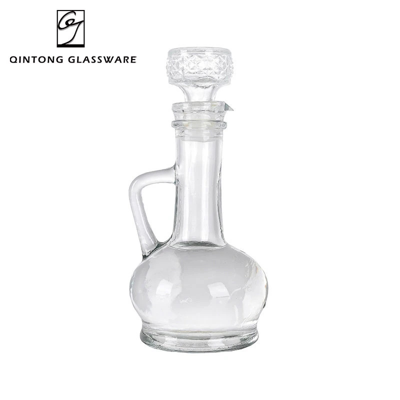 Wholesale/Supplier 190ml 250ml 350ml 450ml 6oz 8oz 12oz 15oz Transparent Sauce Vinegar Oil Dispenser Oil Glass Bottle with Unique Design Handle