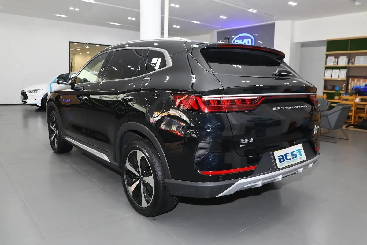 2023 Byd Tang EV Alquiler de coche eléctrico de 600km de la energía nueva SUV 4WD Auto carga rápida del Vehículo Eléctrico Byd