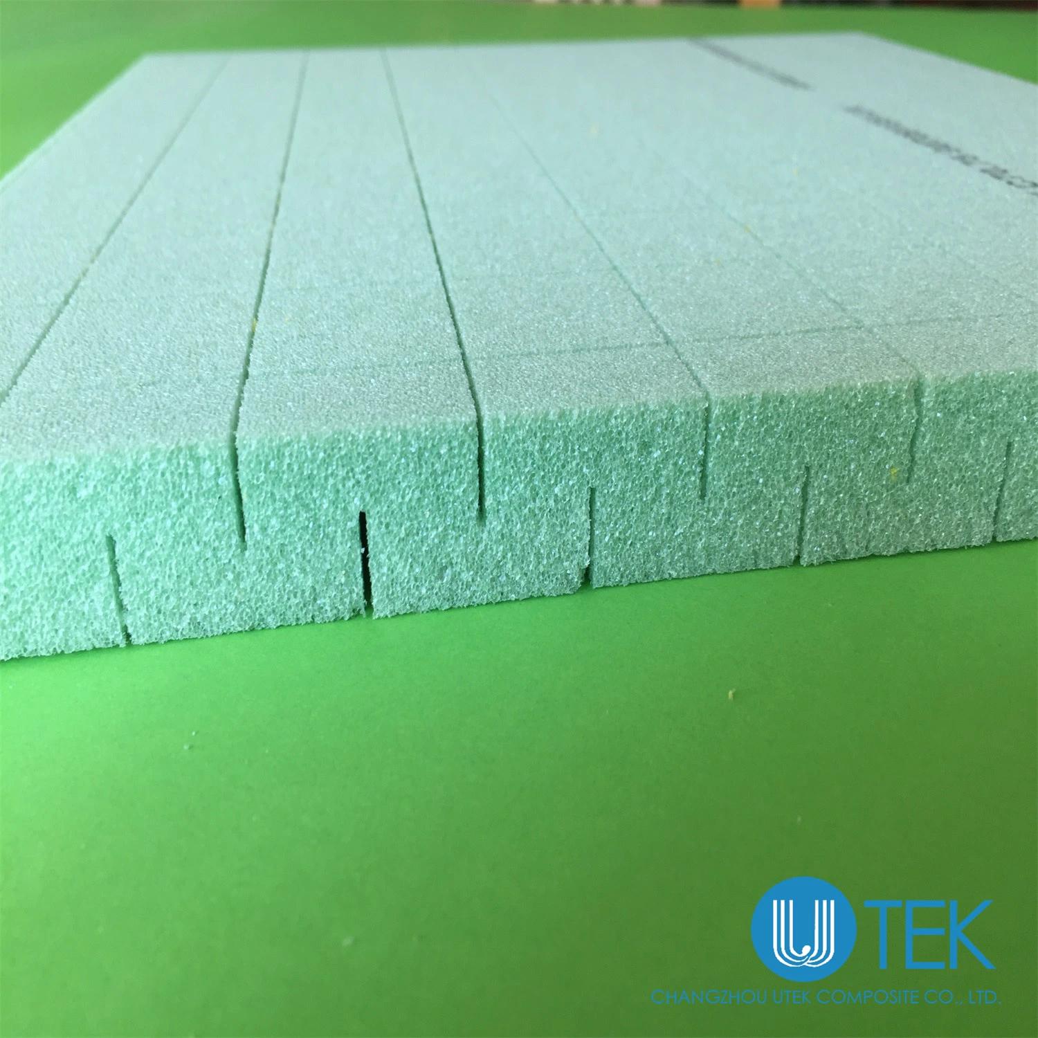 80kg/M3 Plain/ Grooved/ Perforated Pn/ DC/ Dci PVC Foam for Hand Lay-up/ Vacuum Infusion