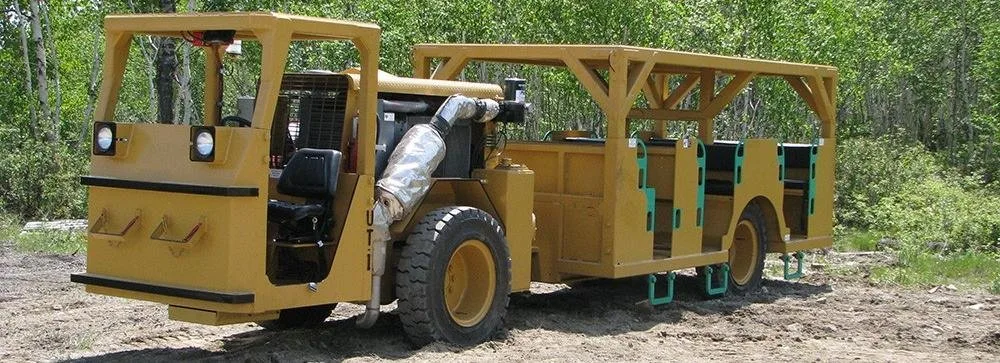 Véhicule utilitaire multi fonction souterrain Miner transporteur 10-16 passager Mine d'équipement minier souterrain voiture de service