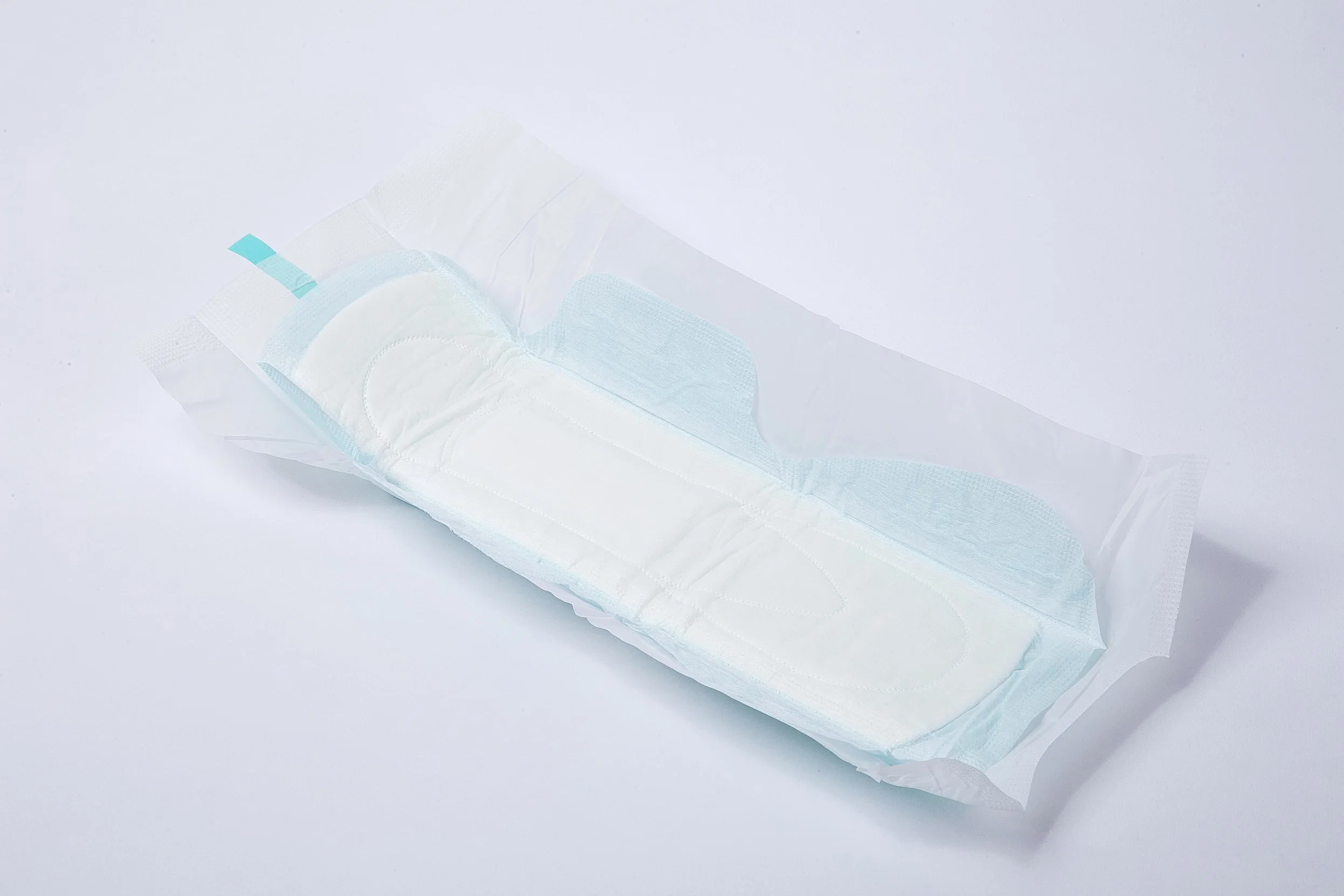 Low Price Wholesale/Supplier Ultra-Thin Female Sanitary Towel Night with Quality Cotton Sanitary Pad