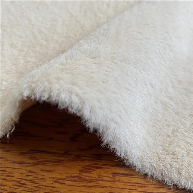 Manufacturer 14.5nm 0.85cm Raw White Nylon Feather Yarn