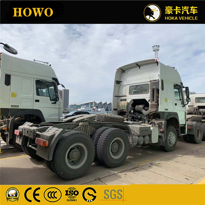 Sinotruk HOWO 6X4 420HP Tractor Truck Model Zz4257V3241V