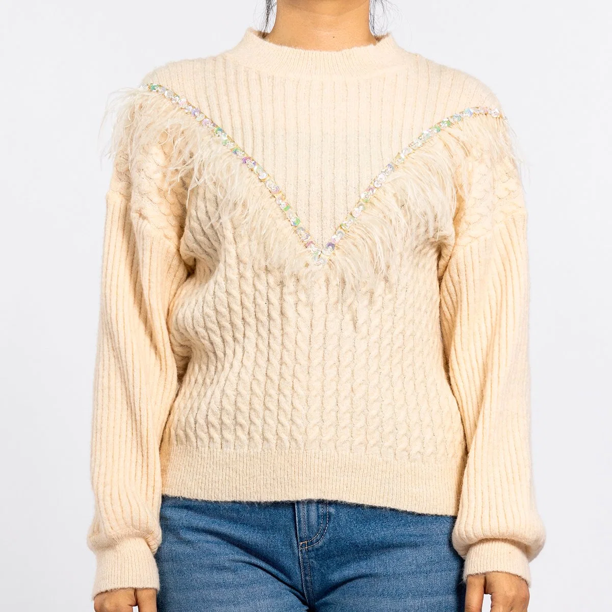 Winter Knitted Round Neck Feather Tassel Woven with Beads Long Sleeve Pullover Womens Sweaters