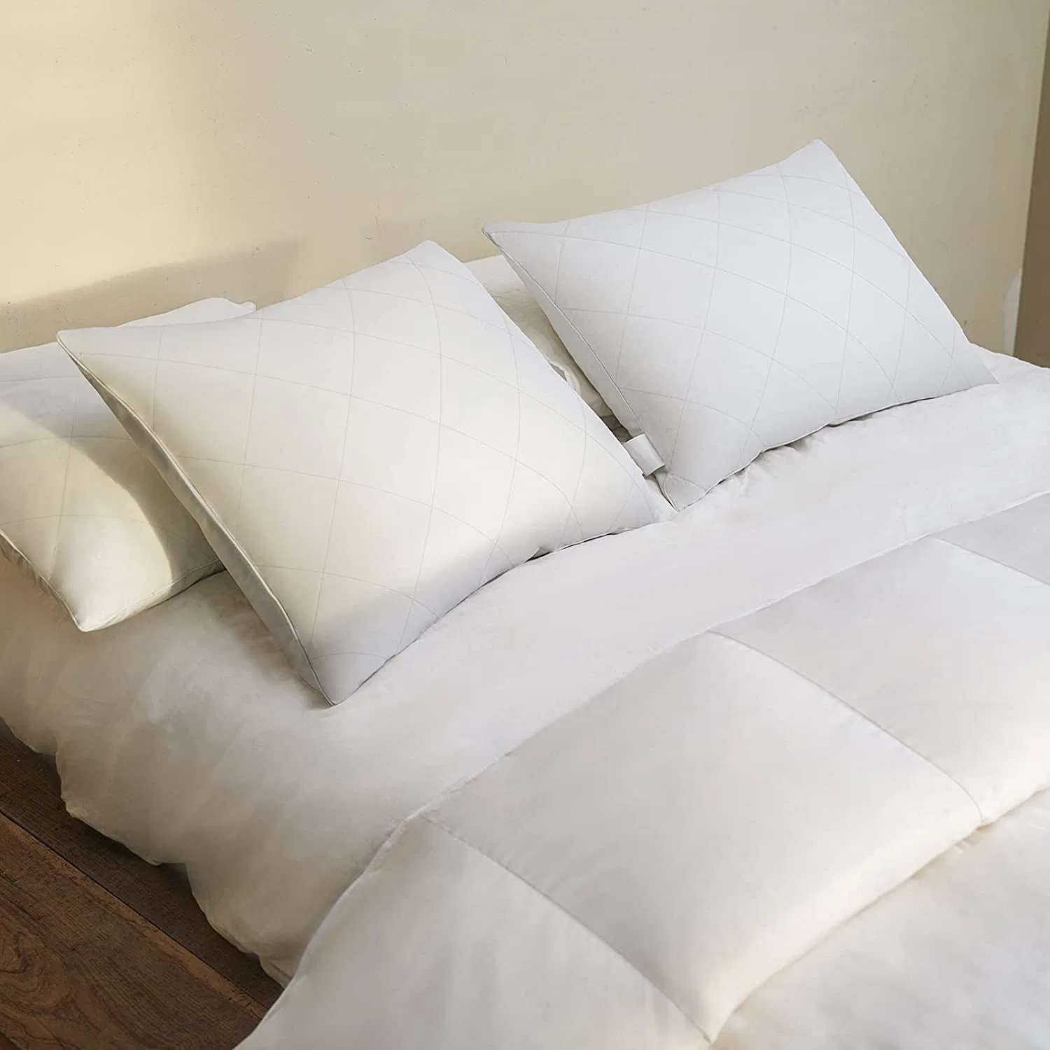 Soft Down Pillows for Side, Stomach and Back Sleepers