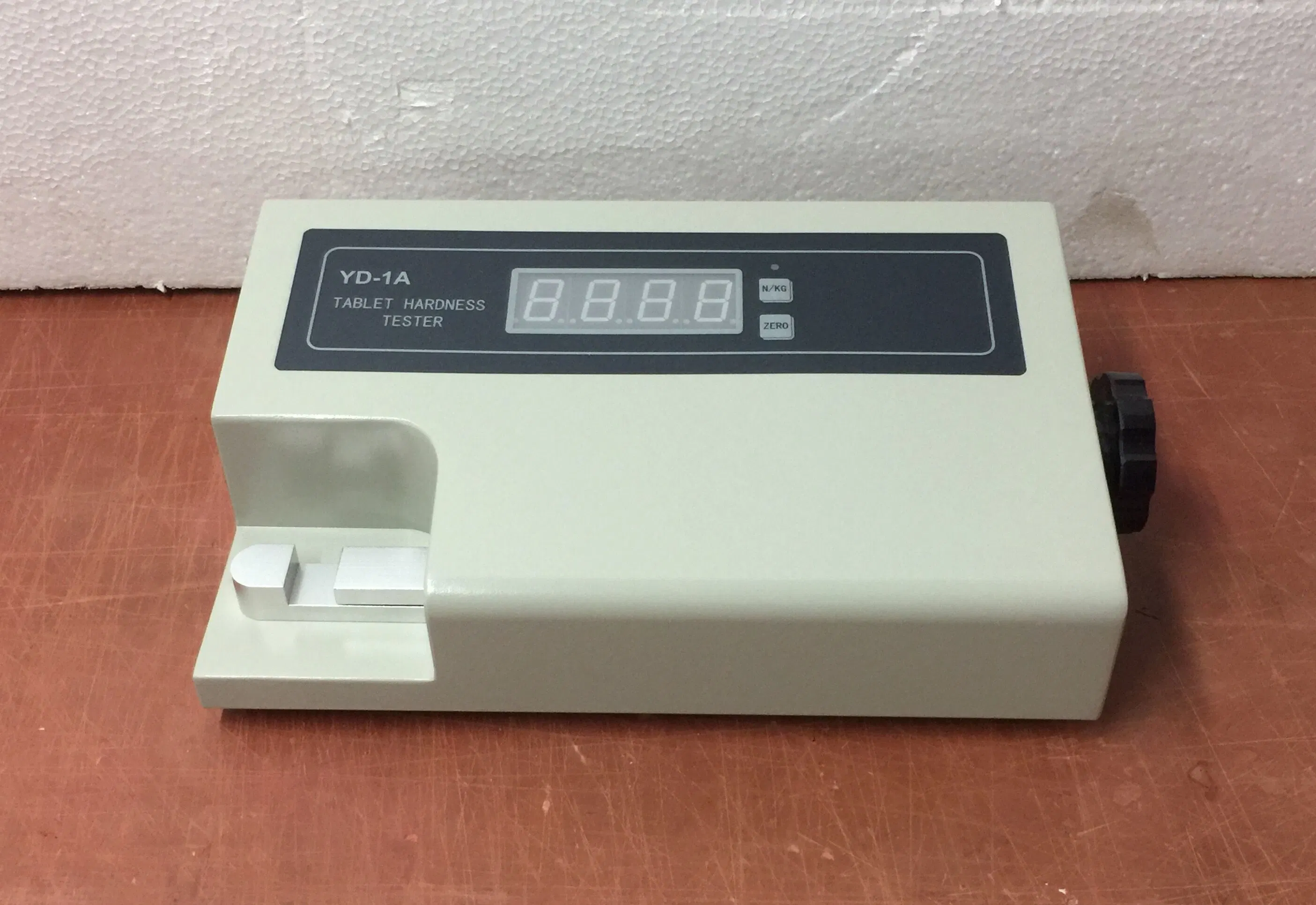 Pharmaceutical Non-Coating Tablet Hardness Tester