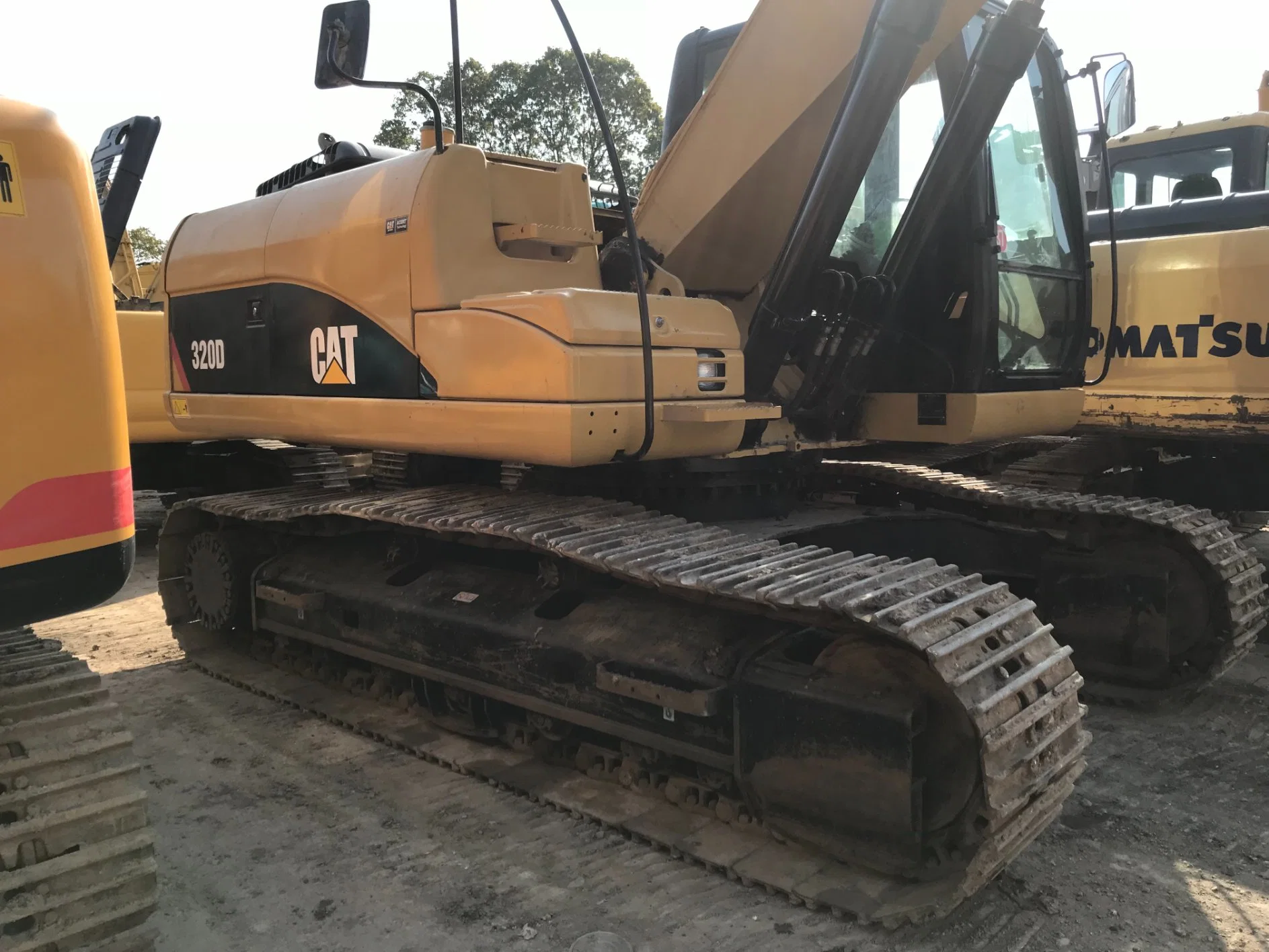 Construction Machinery 90% New Used Cat 320d 320d2 320dl 325b 325D 329d for Sale