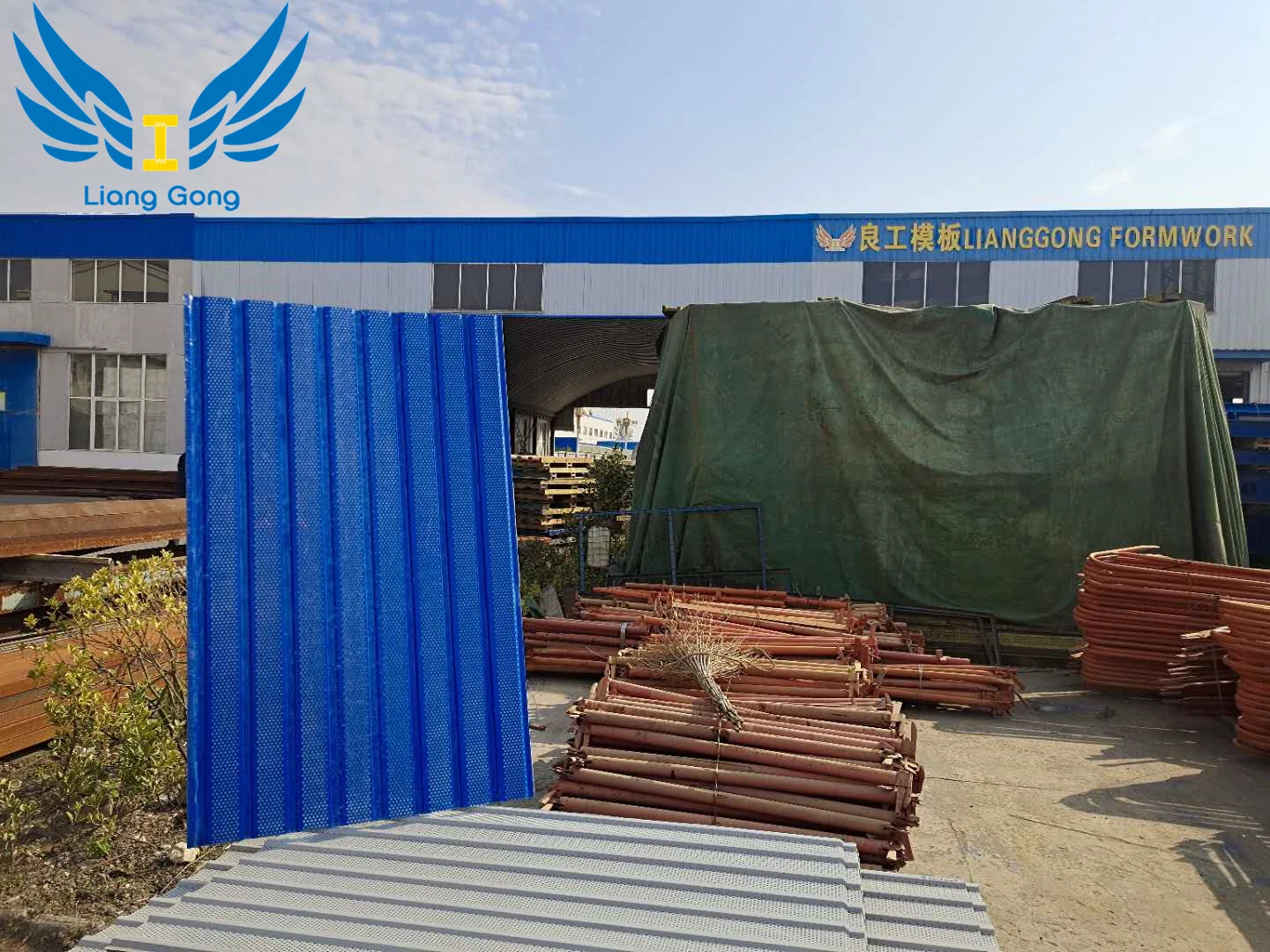 China Manufacturer Easy Construction Formwork Building Material Galvanized Steel Corrugated Roofing Sheet