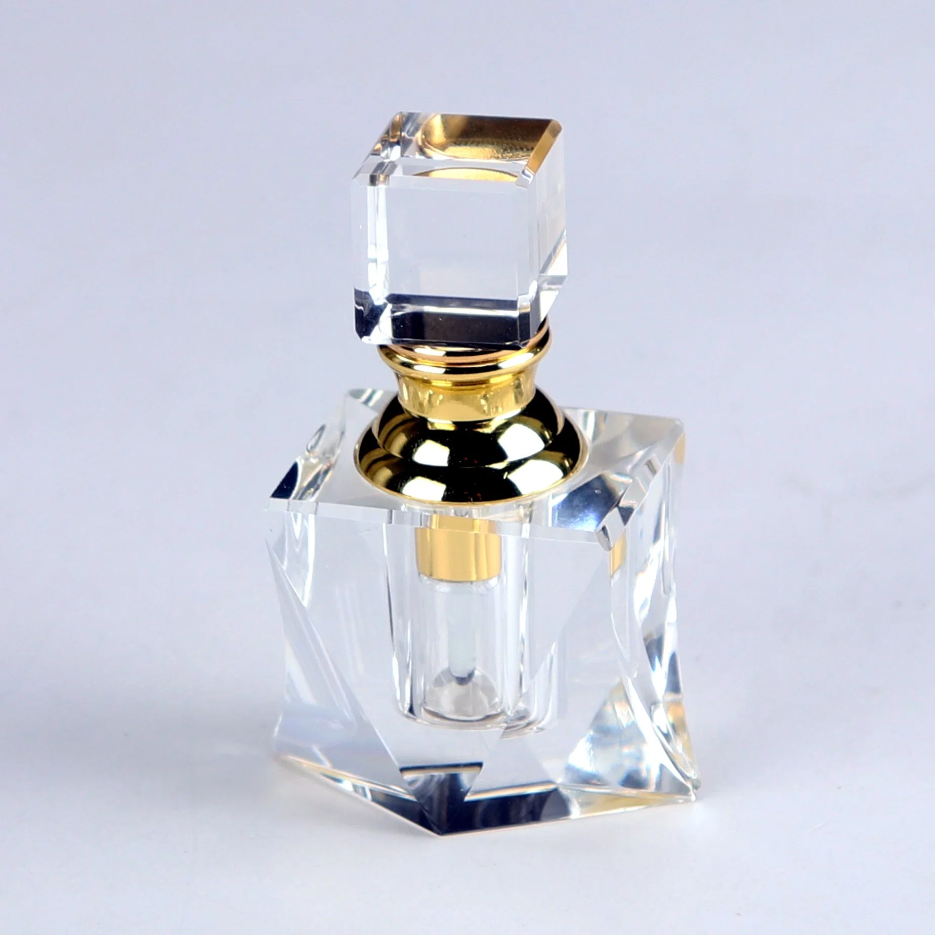 Antique Cosmetic Bottle for Wedding Favors Crystal Perfume Bottle