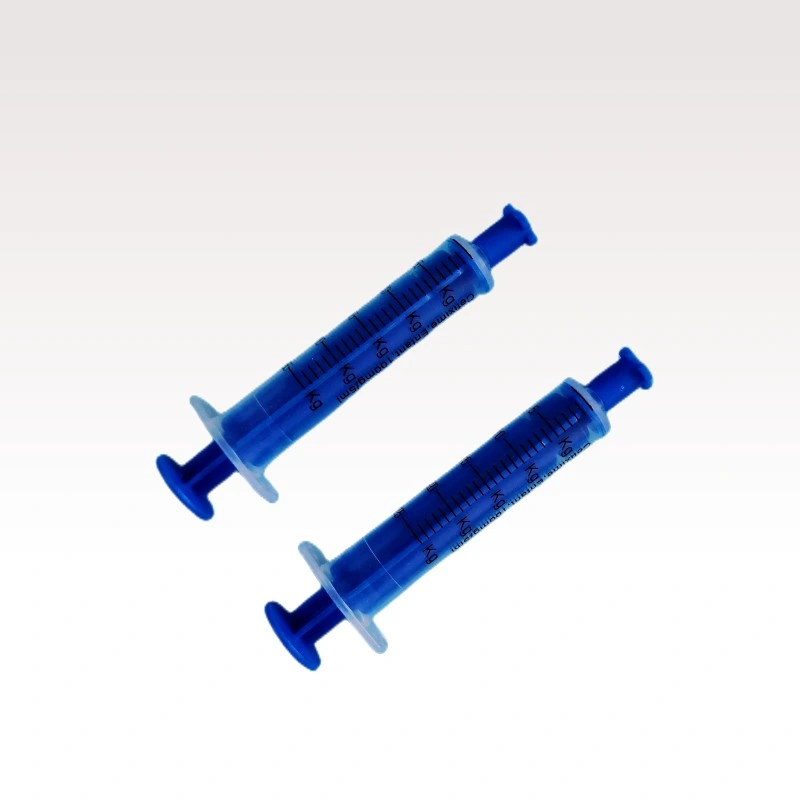 Color 5ml Disposable Oral Syringe with Tip Caps Needle for Feeding Food