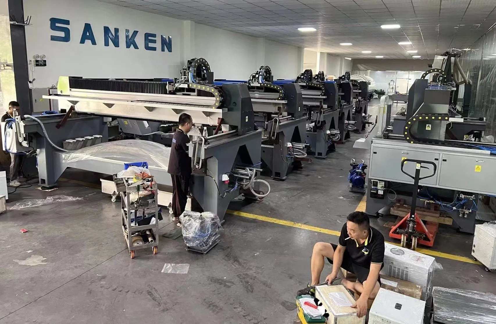 Sanken Glass Working Center Irregular Shape Glass Edging Machine Glass CNC Router