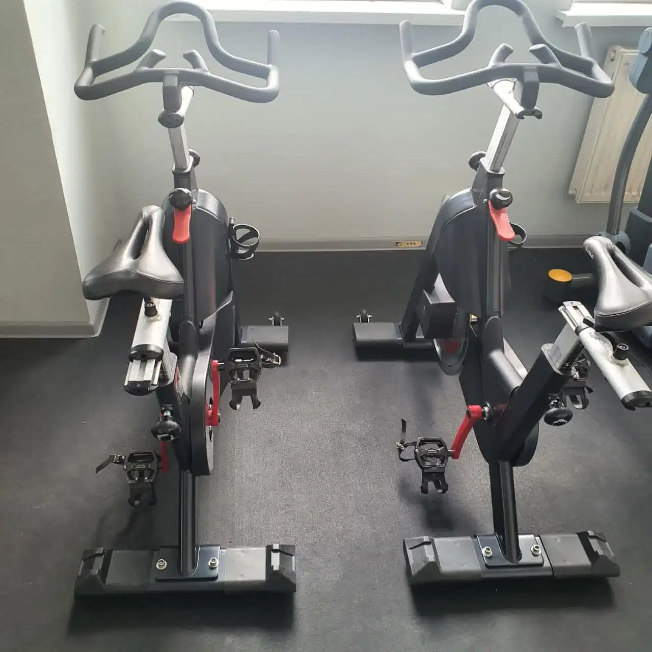 Friction Tz Fitness Indoor Bike with CE New Tz-7020