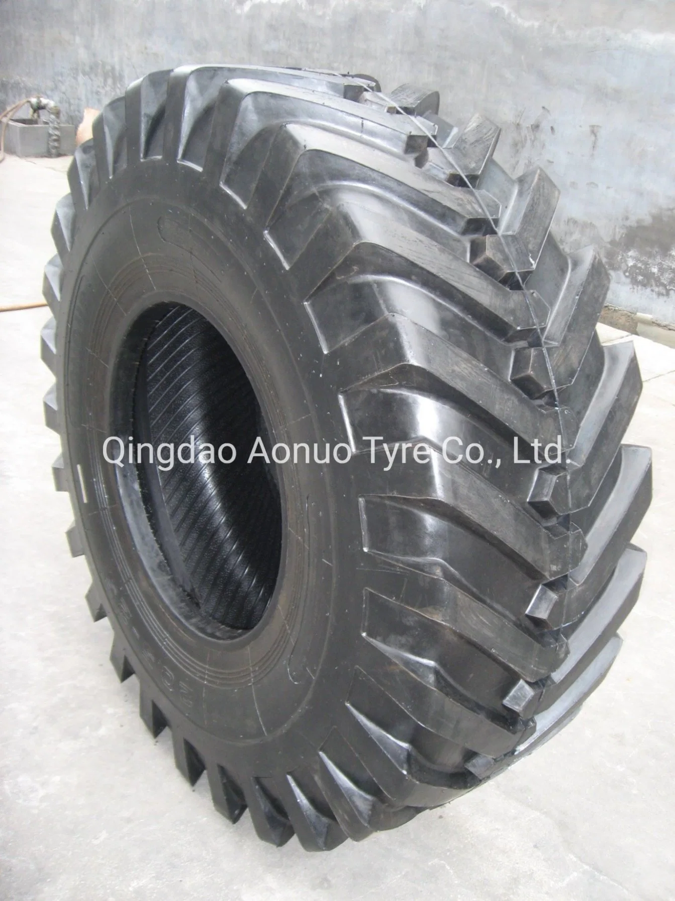 Escavadora de pá carregadora de rodas com rastos de nylon OTR, pneus G2/L2 Bias Pneu com DOT em honra fábrica 1300-24 1400-24 20.5-25