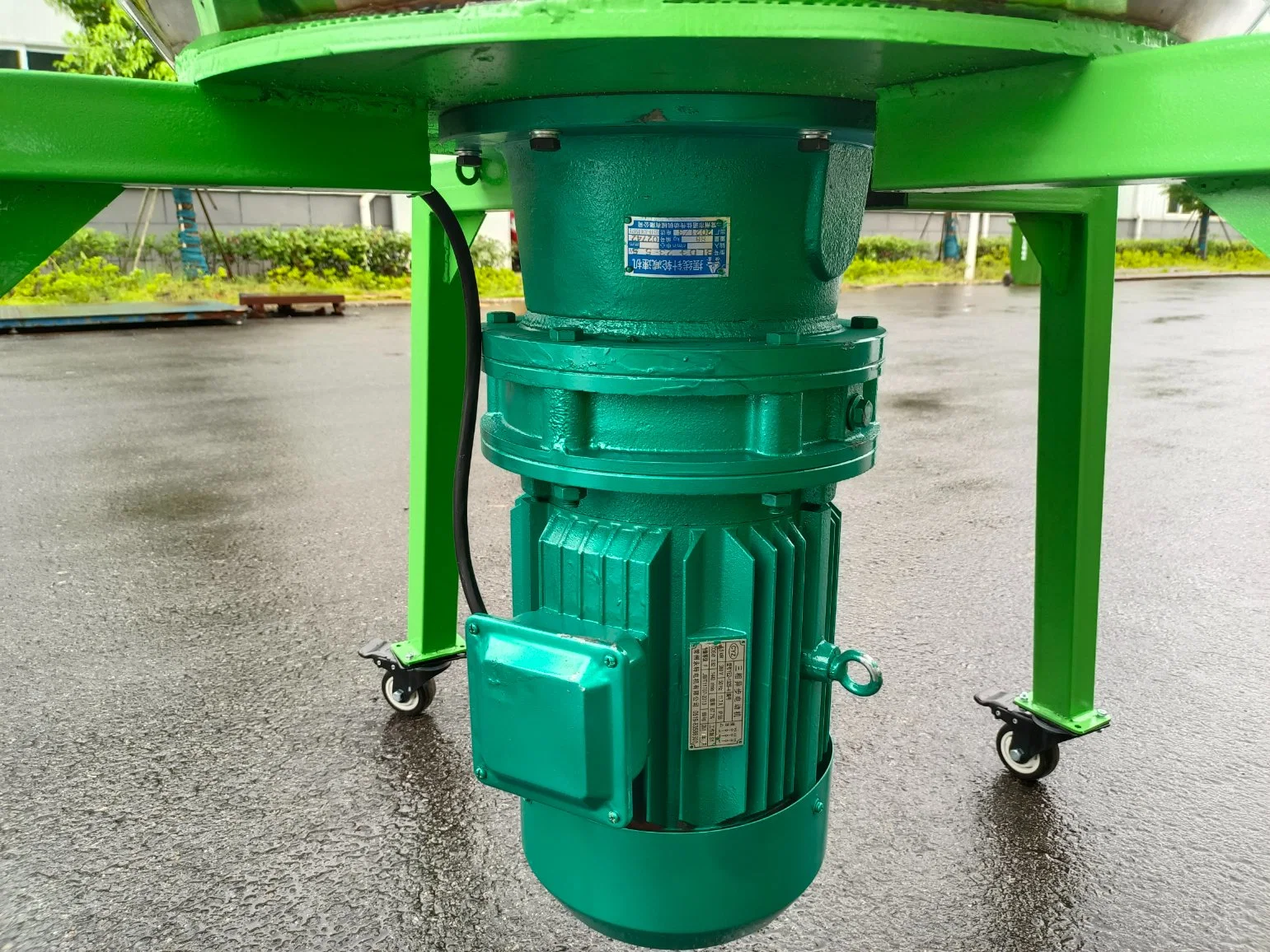 Industrial Mixing Equipment Color Vertical Stainless Steel Plastic Mixer