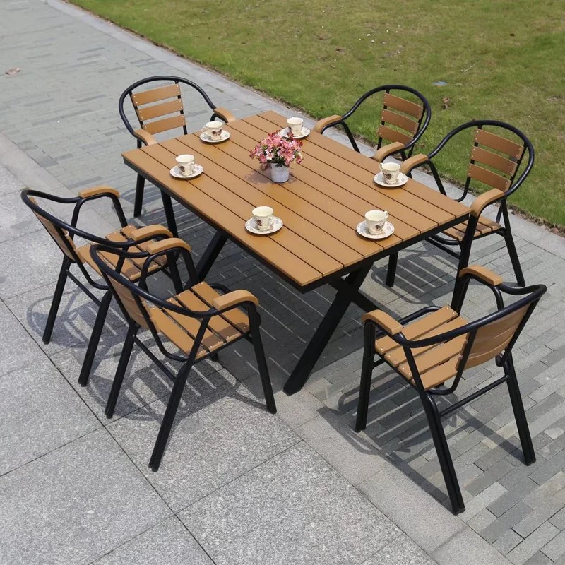 Sala de ocio al aire libre de la barra de la tabla de madera de plástico impermeable al aire libre evitar disfrutar en el mobiliario de la combinación de escritorio y silla