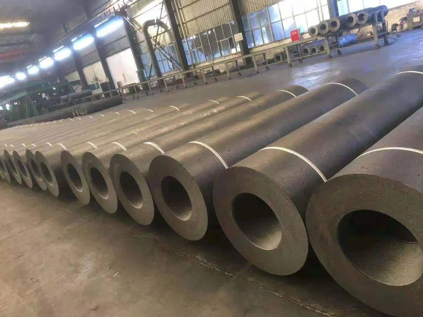 Steel Castingrp 200mm Extruded Carbon Graphite Electrode with Nipples