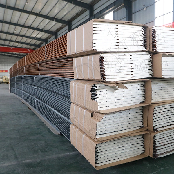 Metal Sheet PU Exterior Wall Insulation/Decoration/Kingspan Sandwich