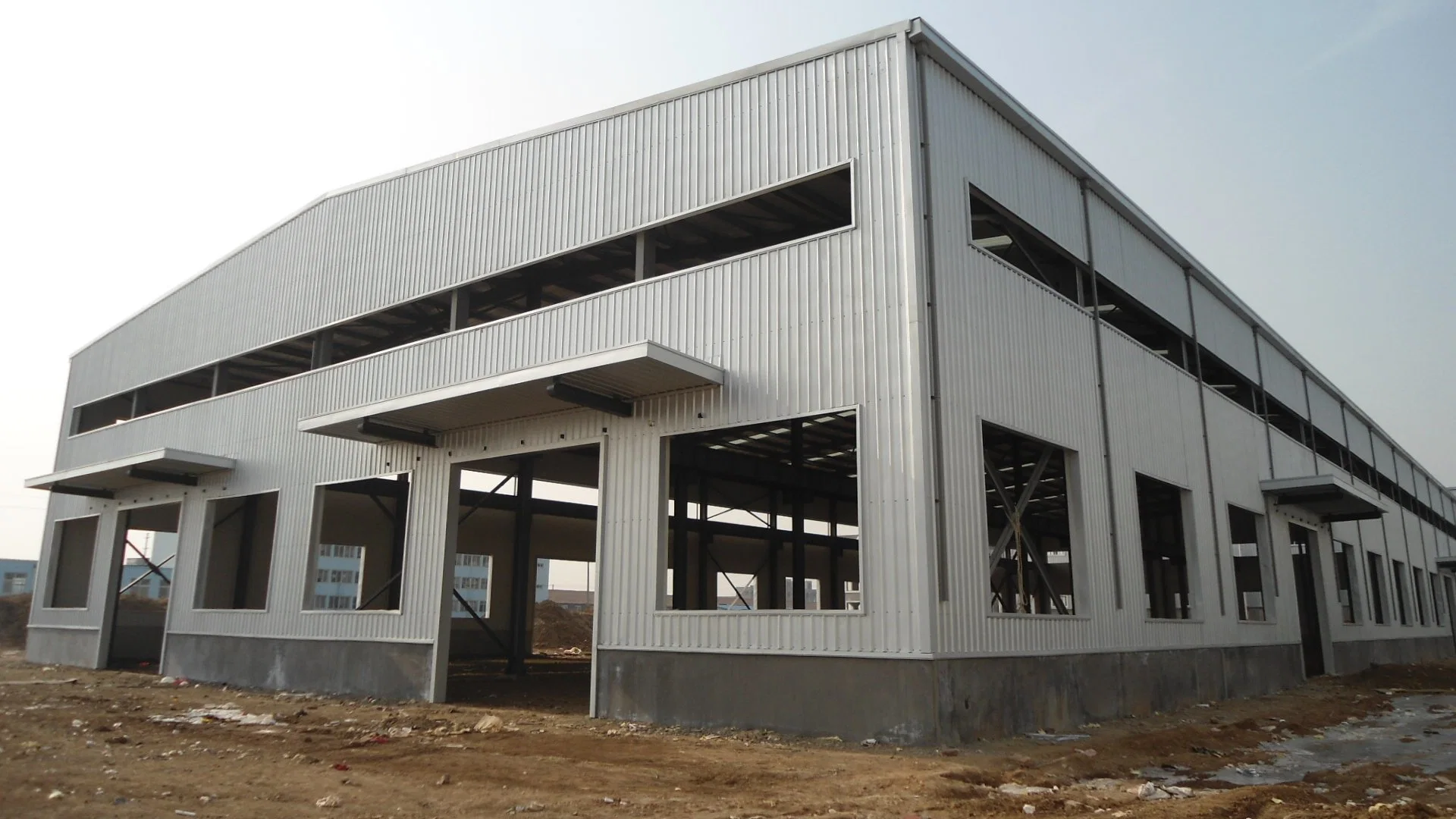 Профессиональный дизайн сегменте панельного домостроения металлические Barns стальной каркас здания для продажи