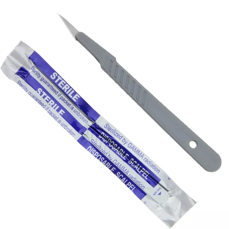 Sterile Disposable Surgical Scalpels with Plastic Handle