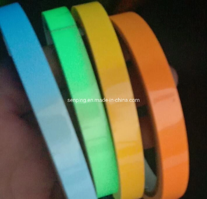 Selbstklebendes Leuchtband Leuchtstoffband Glow in der Dunkles Band