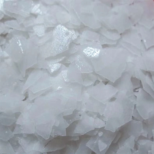 Caustic Soda Flakes/Pearls 99% Min Naoh Sodium Hydroxide Flakes Factory China