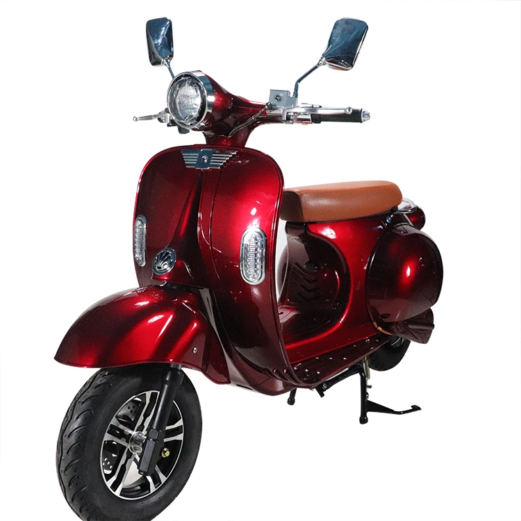 Certificat Engtian CEE Coc 60V 20Ah Battery electric scooter Vespa 2000W à deux roues puissance OEM le temps de charge origine couleur 8-10h