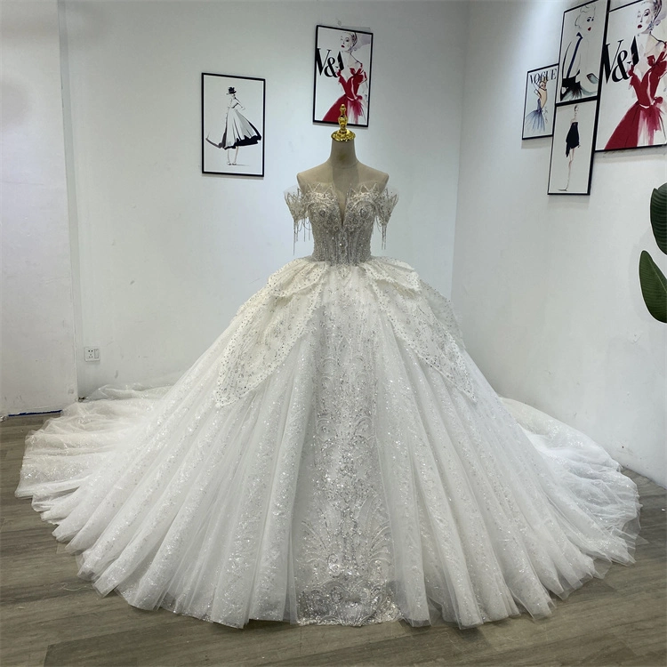 2023 La Reine de la broderie de perles de luxe Style robes de mariage de haute qualité en usine pour le parti de mariée