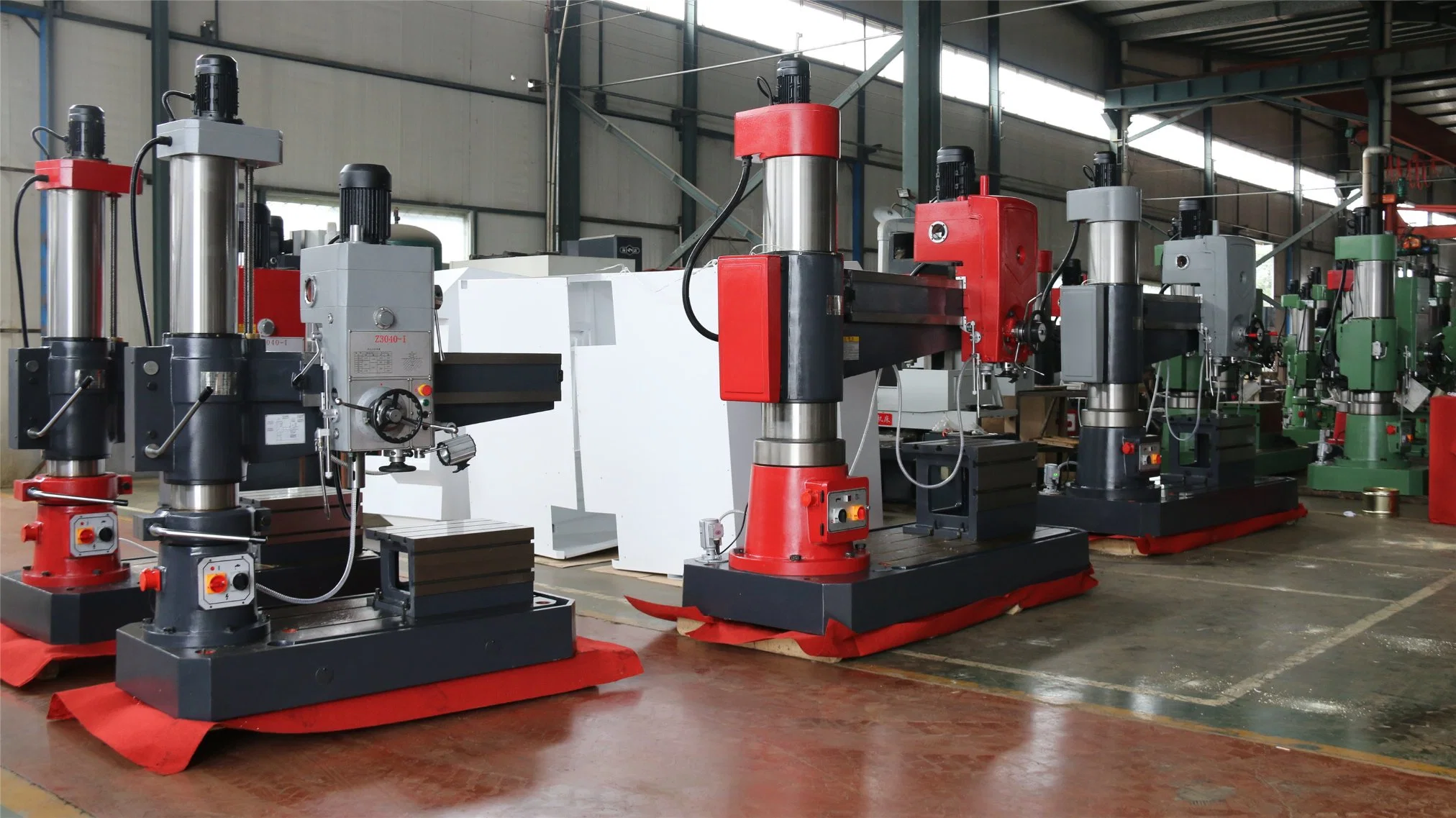 CE Standard Radial Arm Drilling Machine Z3035*10 Factory Promotion Price