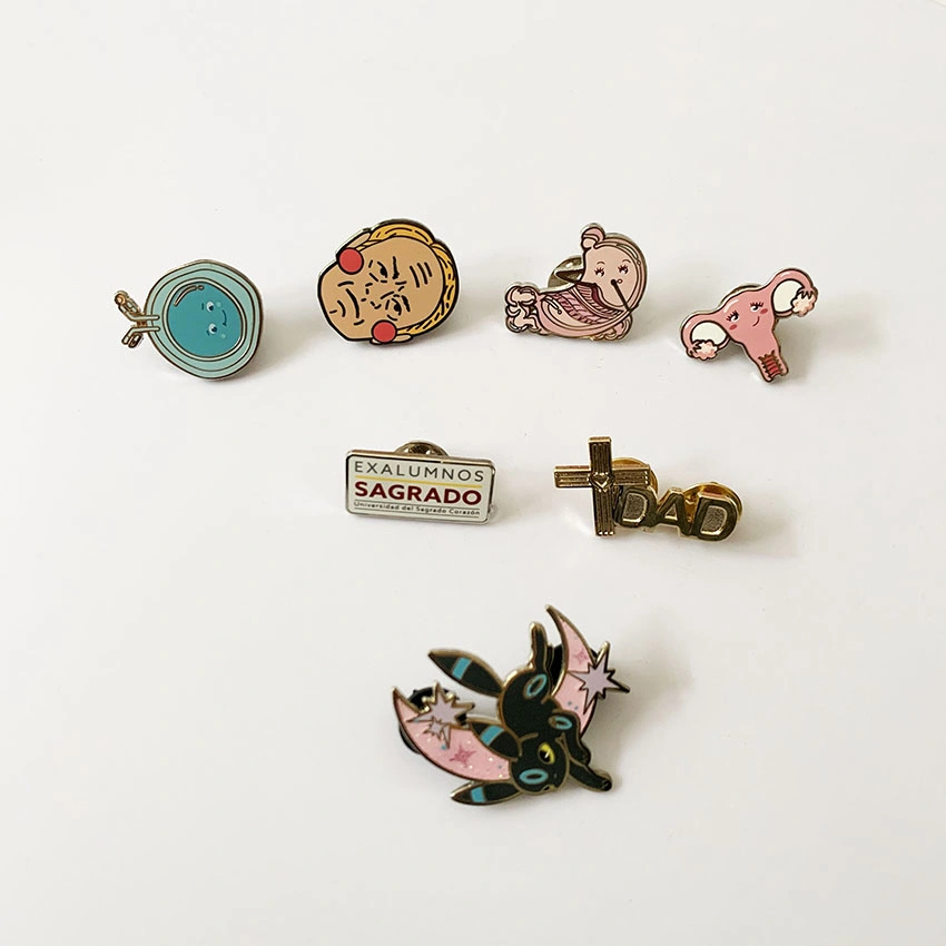 Kein Minimum Günstige Großhandel Glänzend Übertlt Weißblech Lapel Pin Emaille Pin Promotion Metallzinnabzeichen