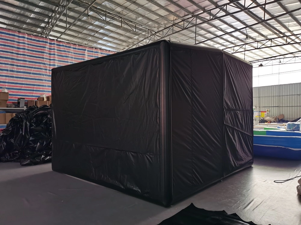 Mobile Inflatable Tent for Golf Simulator