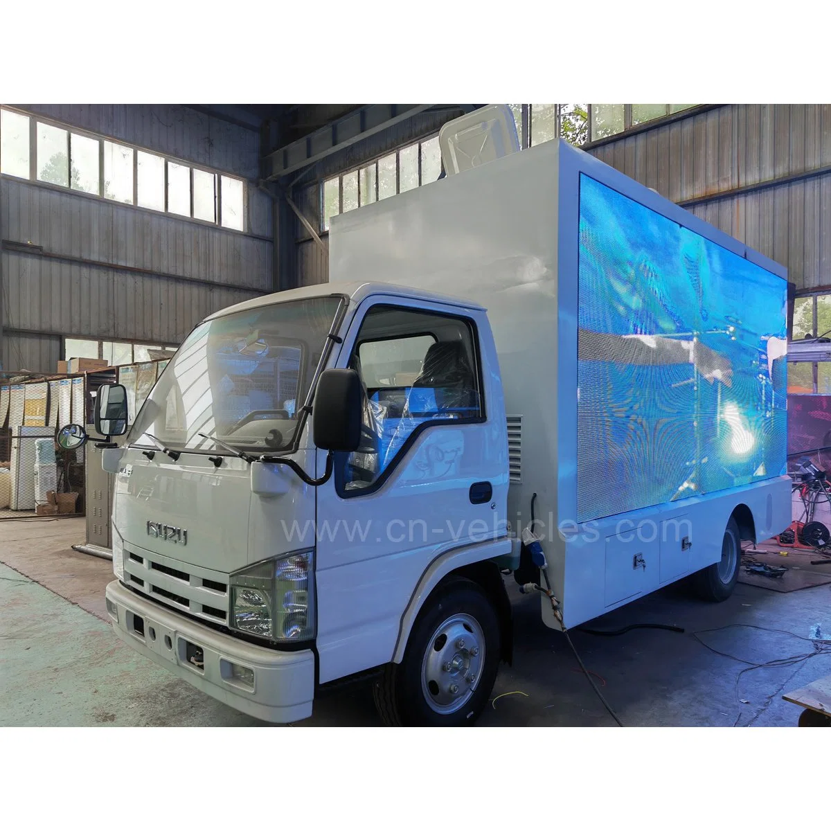 Isuzu LED Display Billboard Display Screen Truck Advertising Truck en venta.