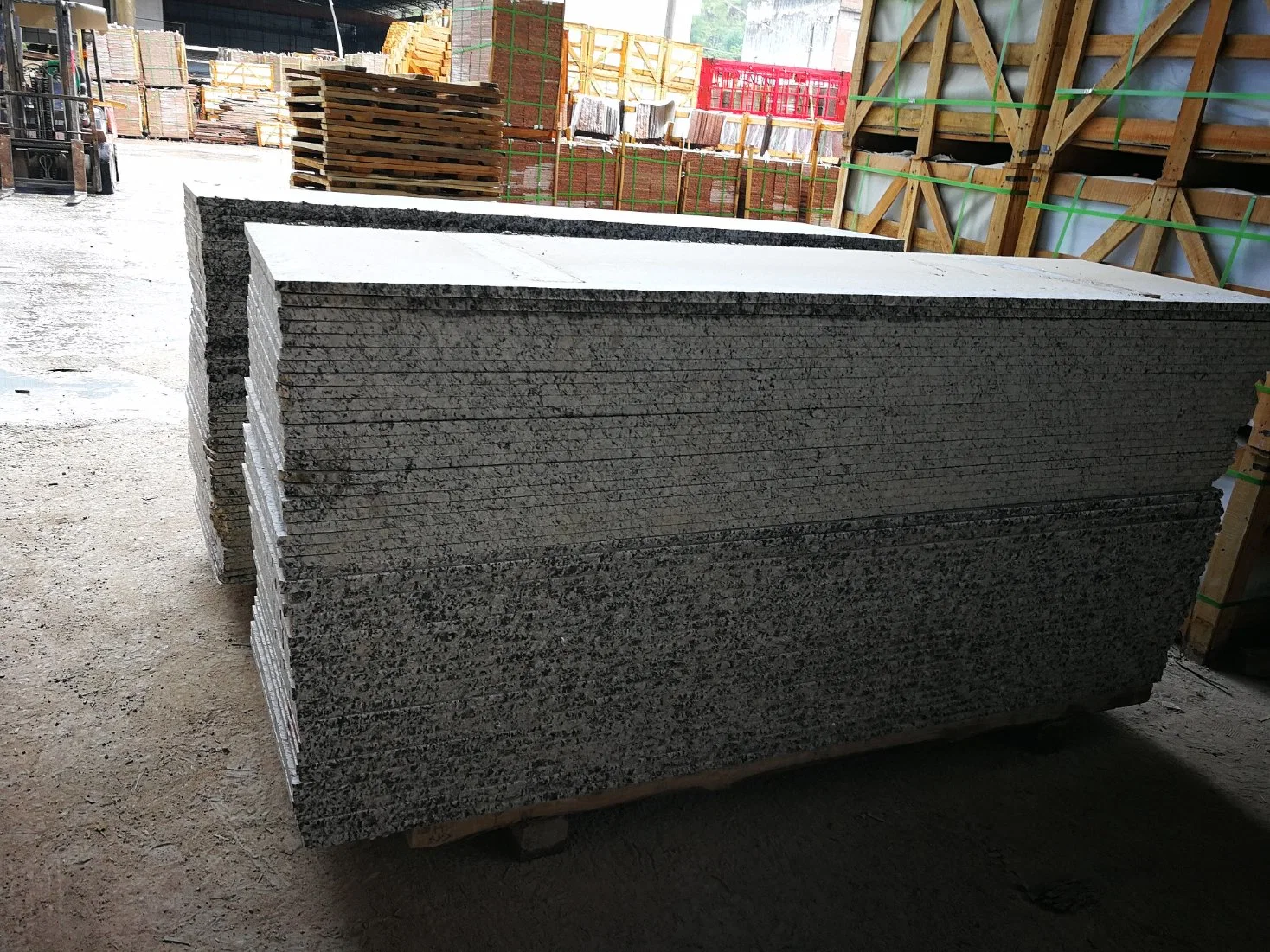 Spray White Granite /Tiles / Counter Tops