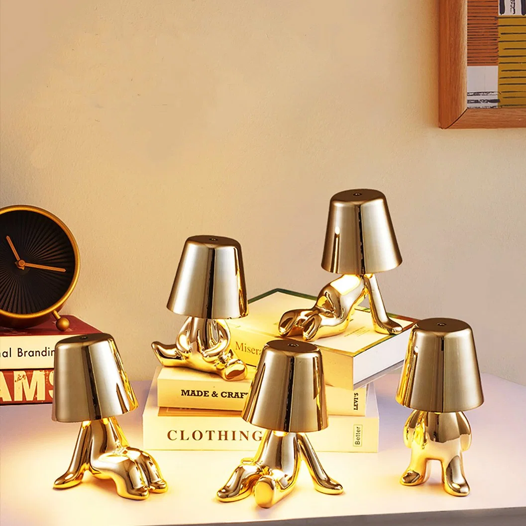 Wiederaufladbare Mini Creative Metal Shell Thinker Cute Shape Lampen