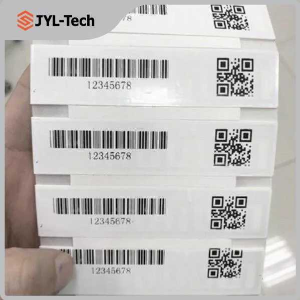 ملصق ملصق ملصق RFID المرن طويل المدى والموجود على تردد الراديو (UHF) علامة معدنية ناعمة تعقب الأصول الصناعية قابل للطباعة UHF RFID مضاد المعادن علامة