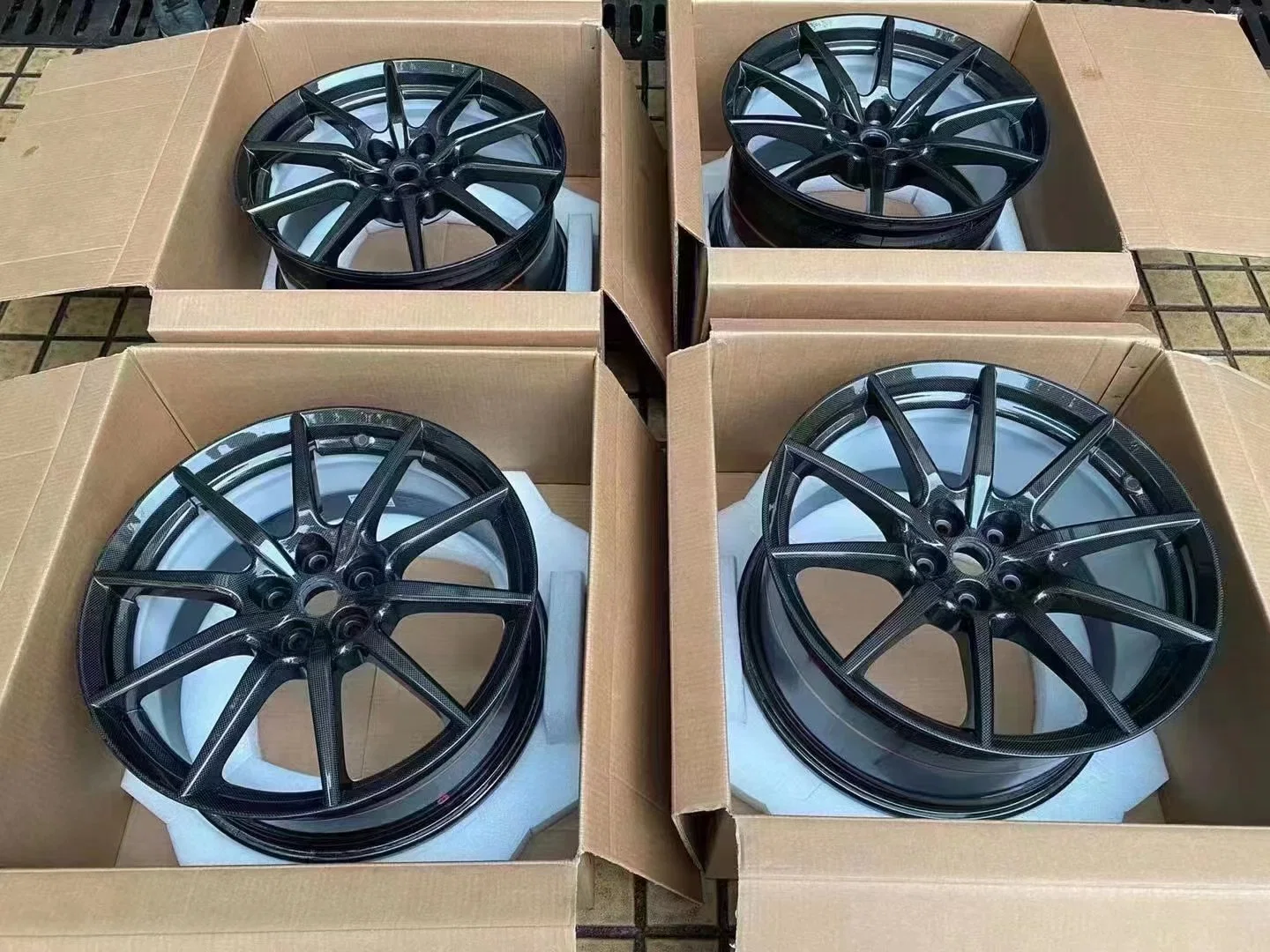 Jz 16-24 Zoll Custom Carbon Fiber Forged Alloy Felgen