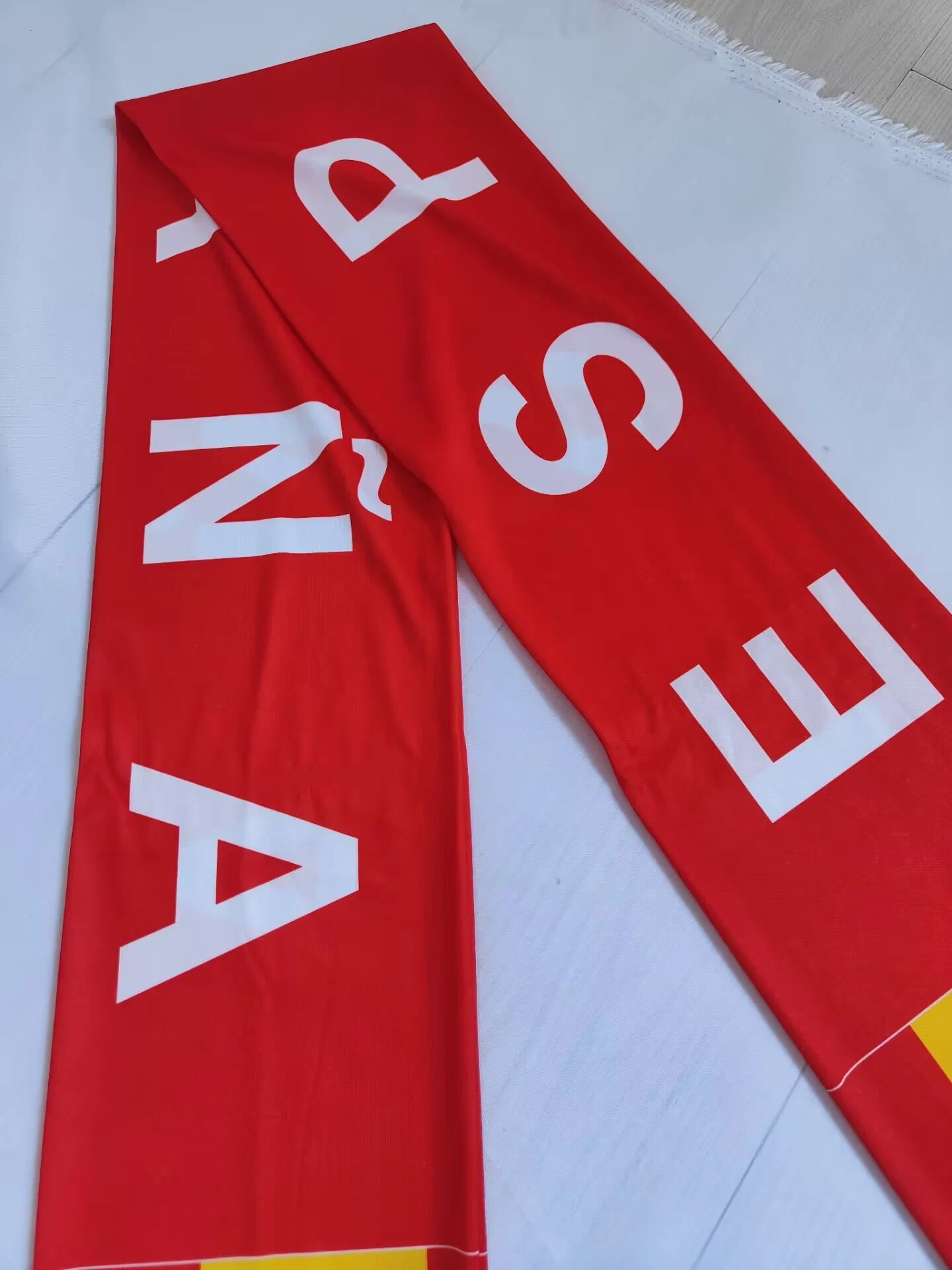 Bufanda de impresión personalizado Diseño personalizado de poliéster y el tamaño aficionado al fútbol Fútbol Bufanda Bufanda del ventilador