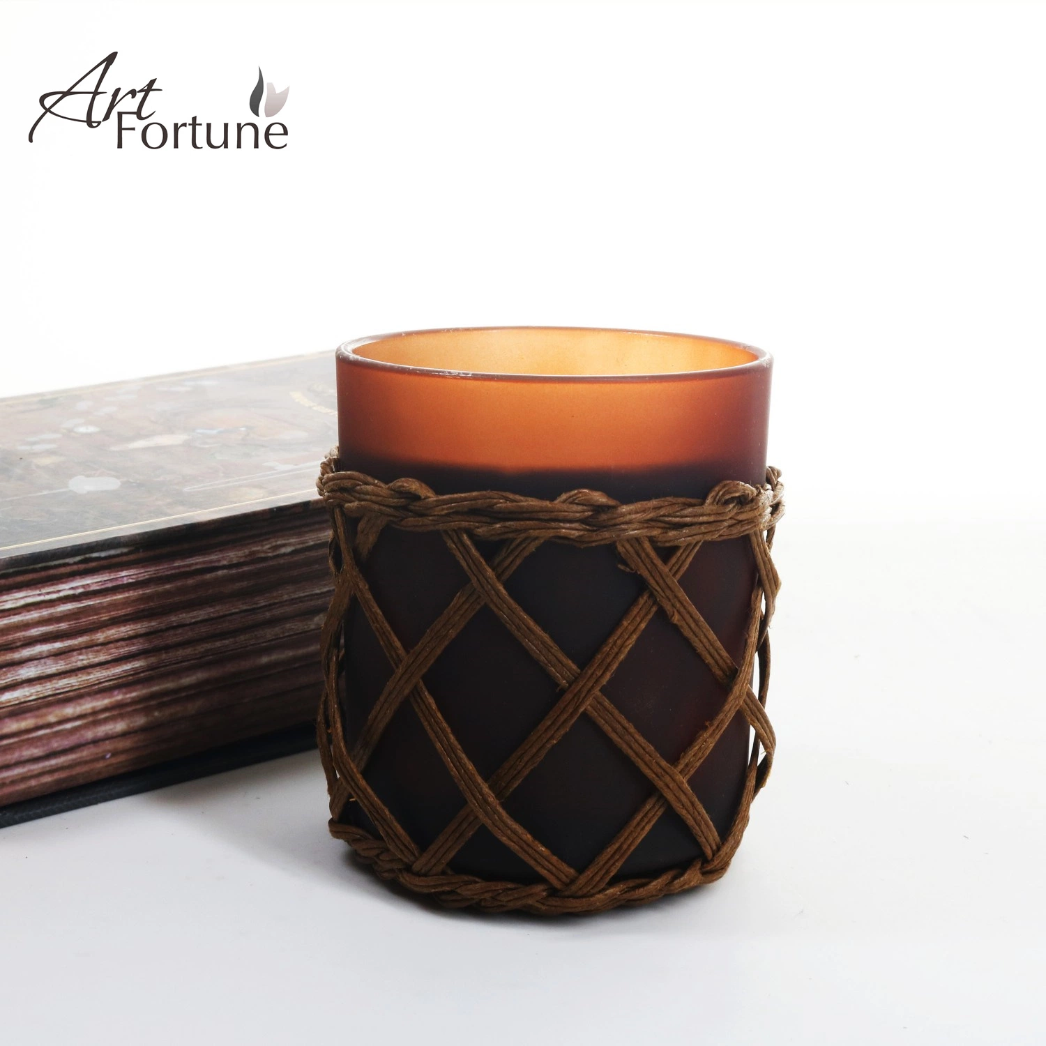 Chinese Factory Popular Selling Hand Woven Scented Glass Candle with Lid