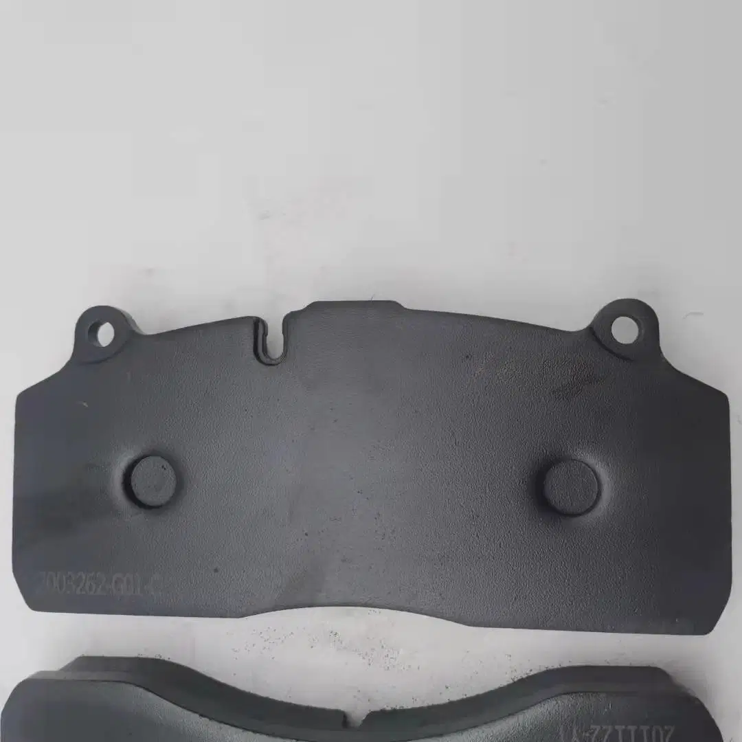 2003262-G01-C Chinese Auto Spare Parts with Emark Ceramic Front Disc Brake Pads for Truck Parts