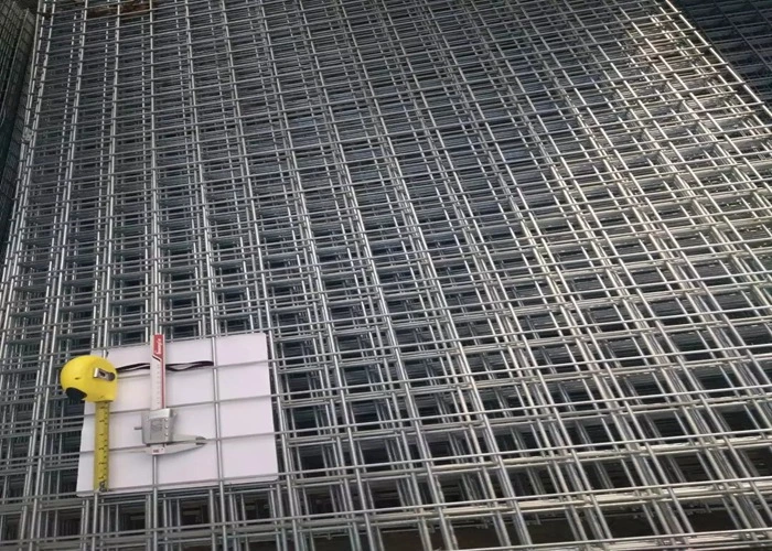 1m*2m 2m*4m Stainless Steel Weldd Wire Mesh Panel /Galvnaized Welded Wire Mesh