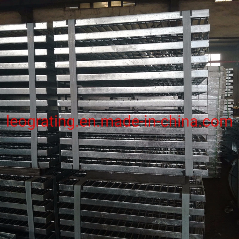 Internal and External Grates and Drains/Stormwater Pits /Bike Safe Galvanized Grate