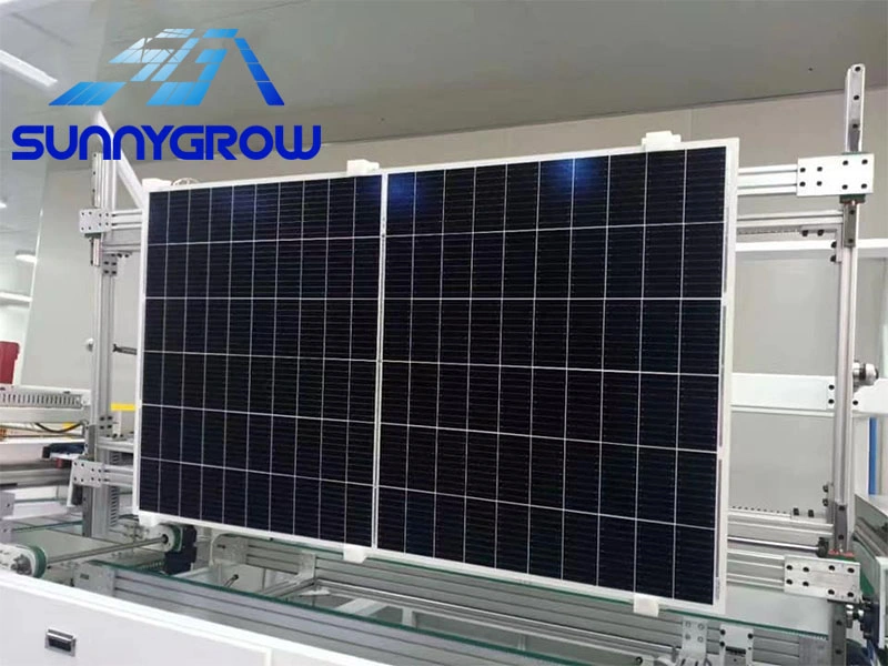 Factory Mono Highest Monocrystalline Solar Power 640W 650W 660W 670W Solar Panel PV Module for Solar Energy System