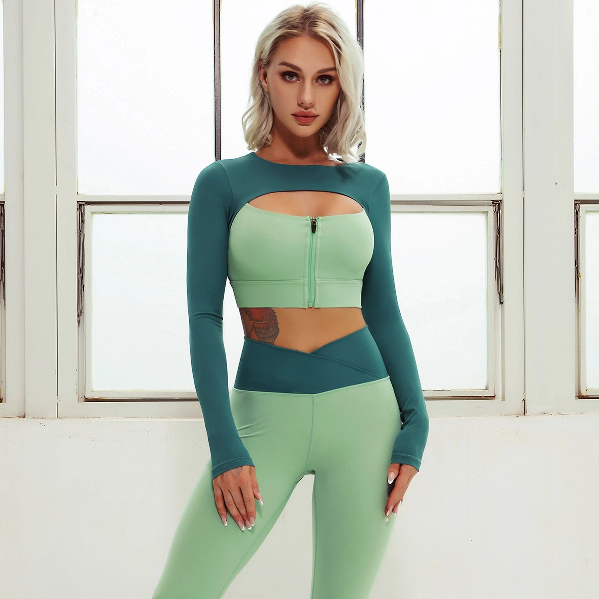 Autumn and Winter Season for Long Sleeve and Long Pants Yoga Wear Sports Suit