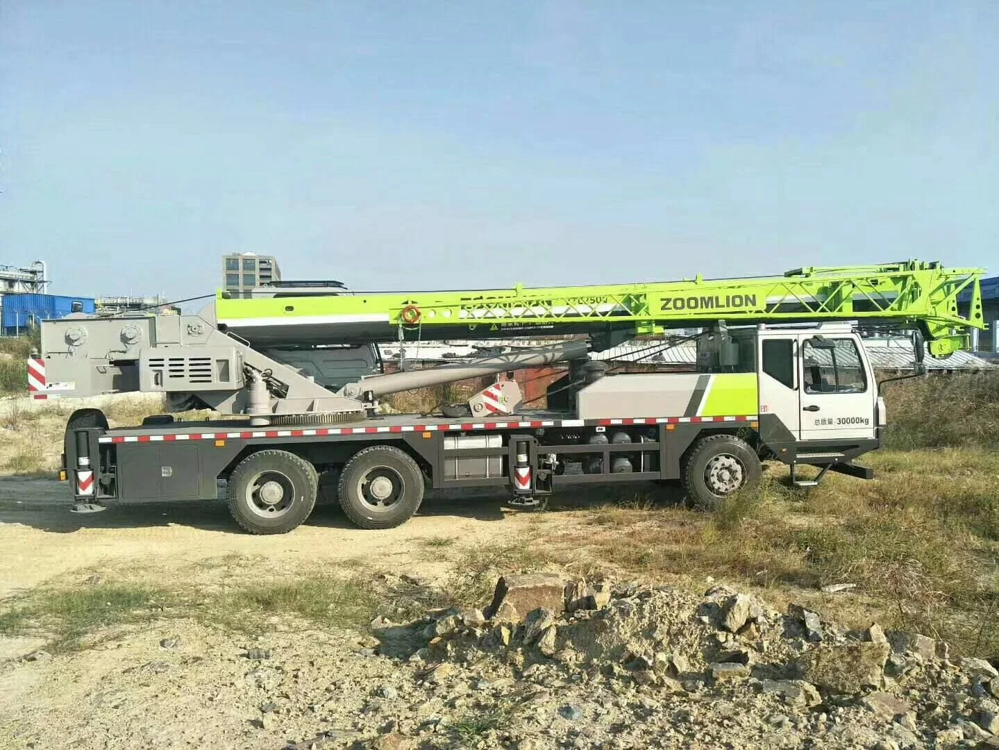 Ztc250V Zoomlion 4 Section Boom 25 Ton Truck Crane for Sale