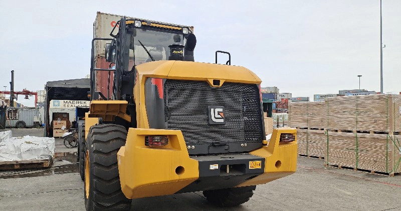 Perú Liugong Clg856h 5ton cargadora de ruedas motor Cummins y transmisión ZF