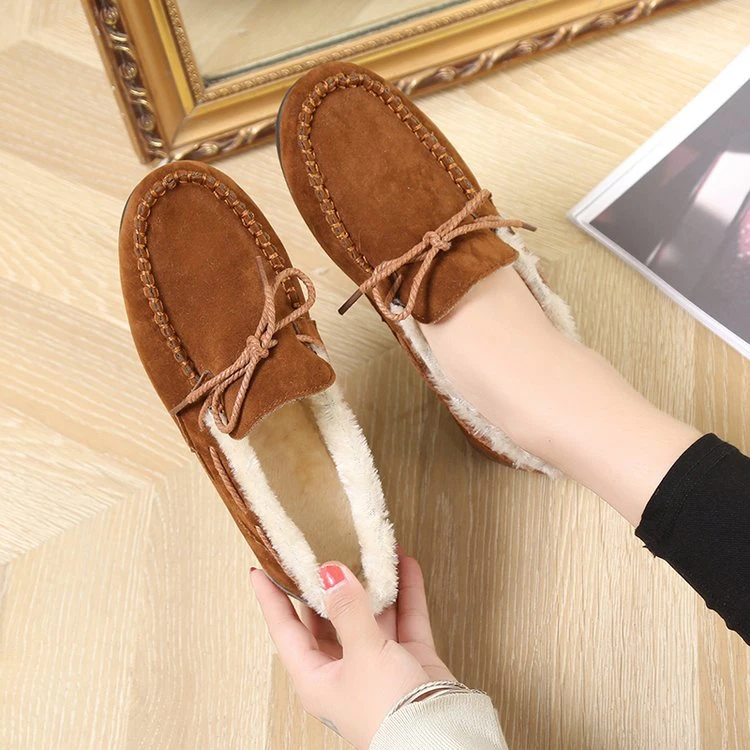 OEM Custom Wholesale/Supplier Winter Warm Plush Fuzzy Fur Lined Indoor Women Moccasin Slippers